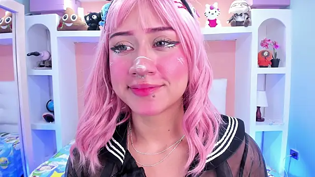 miss   megan online show from October 8, 2025, 2:35 am