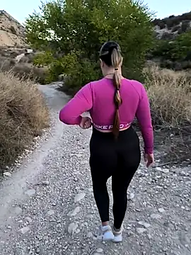 Mona Plus online show from September 15, 2025, 6:03 am