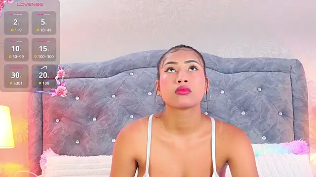 YesyHills online show from March 19, 2026, 11:54 am