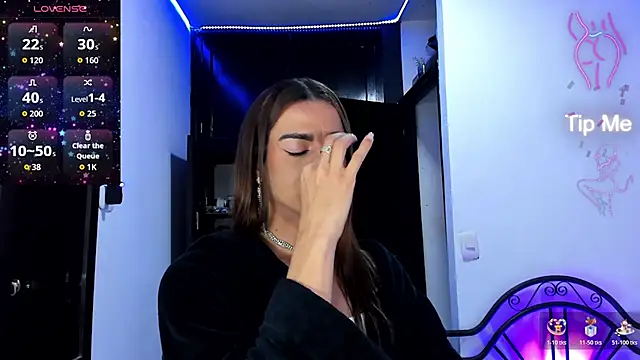 Snapshot of Dollcatalina chatting on November 7, 2025, 3:11 am Dollcatalina online show from November 7, 2025, 3:11 am