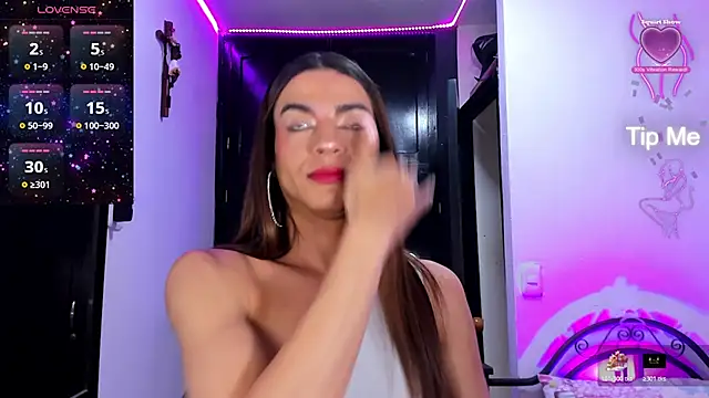 Dollcatalina online show from March 6, 2026, 9:32 pm