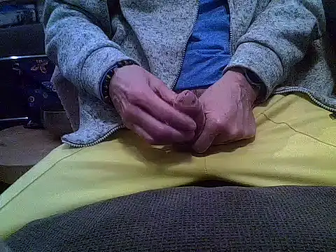 createur34 online show from March 12, 2026, 5:50 pm