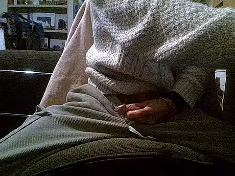 Snapshot of createur34 chatting on November 20, 2025, 8:31 pm createur34 online show from November 20, 2025, 8:31 pm