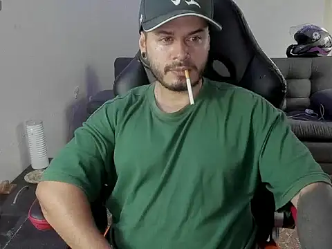 ragnar lothbrok777 online show from February 15, 2026, 9:36 pm