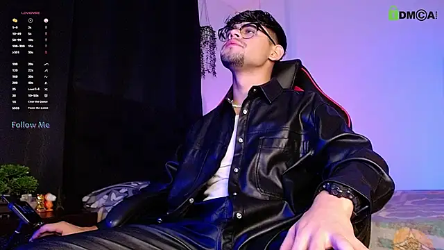 Snapshot of isaac-saenz chatting on November 9, 2025, 12:36 am isaac-saenz online show from November 9, 2025, 12:36 am