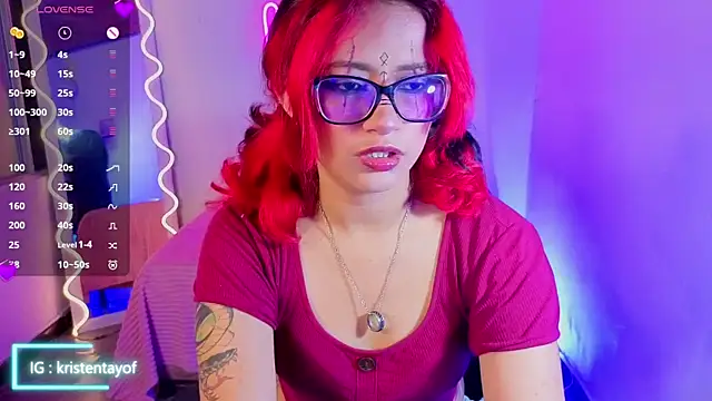 Snapshot of kristen_tay chatting on November 3, 2025, 3:23 am kristen tay online show from November 3, 2025, 3:23 am