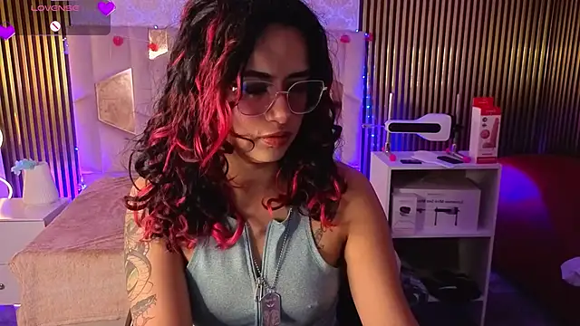 kristen tay online show from April 7, 2026, 3:08 am