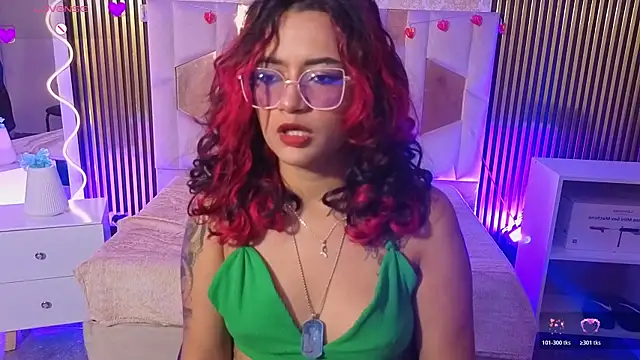 kristen tay online show from March 3, 2026, 7:43 pm