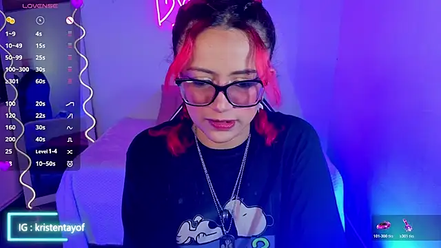 Snapshot of kristen_tay chatting on November 18, 2025, 3:32 am kristen tay online show from November 18, 2025, 3:32 am