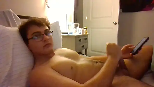 danyh2023 online show from April 24, 2026, 1:18 am