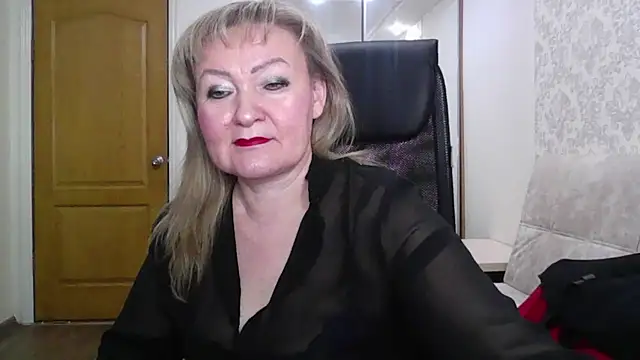 Victoria secrets  online show from January 13, 2026, 5:28 pm