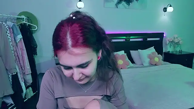 Snapshot of GabriellaMays chatting on March 14, 2025, 5:16 am GabriellaMays online show from March 14, 2025, 5:16 am