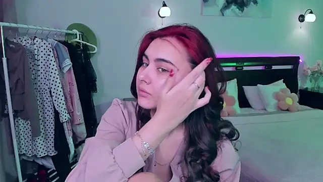 Snapshot of GabriellaMays chatting on March 11, 2025, 5:13 am GabriellaMays online show from March 11, 2025, 5:13 am