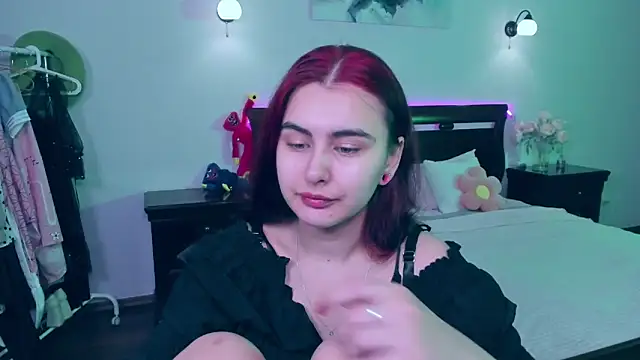 Snapshot of GabriellaMays chatting on March 17, 2025, 5:12 am GabriellaMays online show from March 17, 2025, 5:12 am