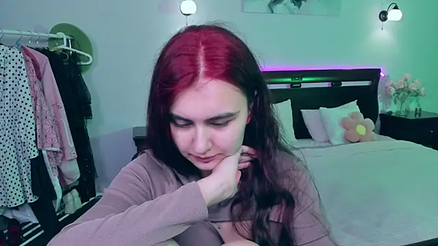 Snapshot of GabriellaMays chatting on March 8, 2025, 5:28 am GabriellaMays online show from March 8, 2025, 5:28 am