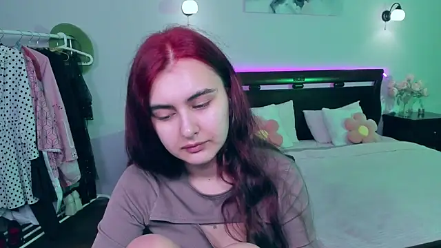 Snapshot of GabriellaMays chatting on March 8, 2025, 8:33 am GabriellaMays online show from March 8, 2025, 8:33 am