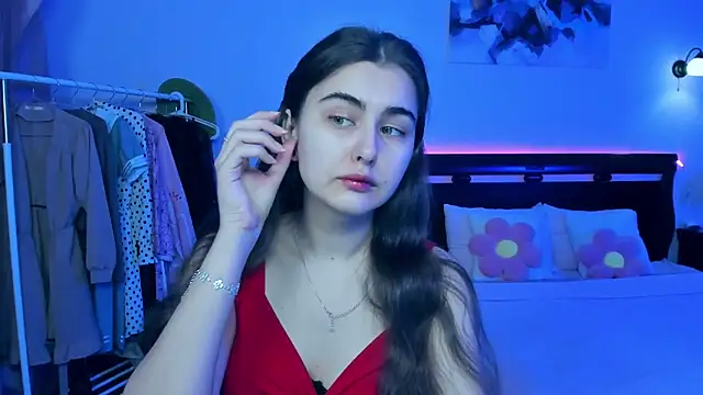 Snapshot of GabriellaMays chatting on February 24, 2025, 5:11 am GabriellaMays online show from February 24, 2025, 5:11 am