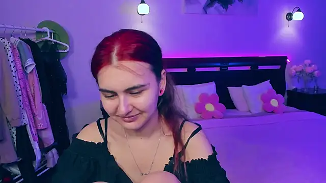 Snapshot of GabriellaMays chatting on March 12, 2025, 5:13 am GabriellaMays online show from March 12, 2025, 5:13 am