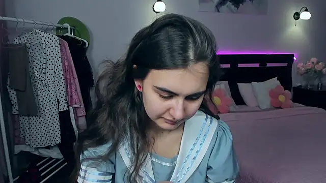 Snapshot of GabriellaMays chatting on March 5, 2025, 5:07 am GabriellaMays online show from March 5, 2025, 5:07 am