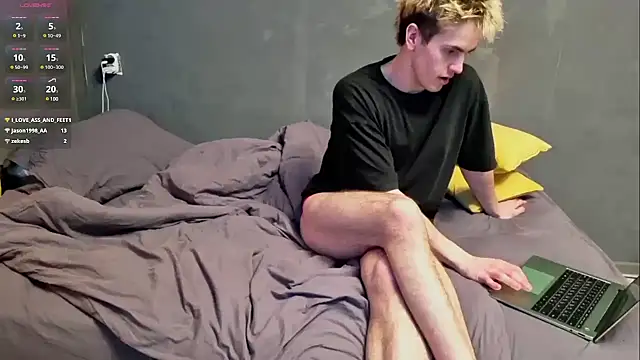 EdwinBlaze online show from February 15, 2025, 6:12 pm