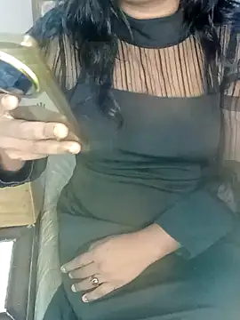 Snapshot of sanamteri- chatting on February 21, 2025, 6:37 pm sanamteri- online show from February 21, 2025, 6:37 pm