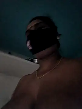 Snapshot of Mitila-3232 chatting on November 9, 2025, 12:58 am Mitila-3232 online show from November 9, 2025, 12:58 am