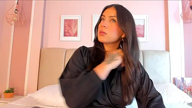 Annie rhoades online show from December 17, 2025, 12:54 pm