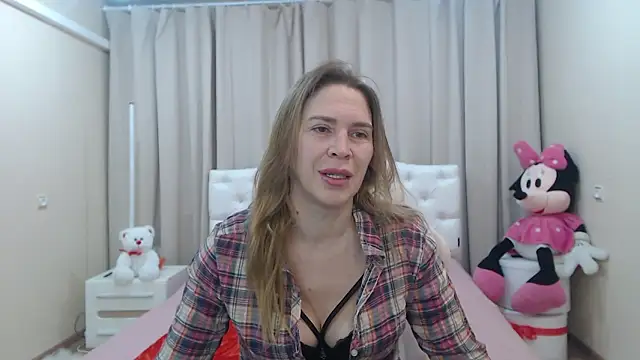 TessaDaybreak online show from February 20, 2026, 7:43 am