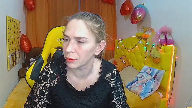 TessaDaybreak online show from March 22, 2025, 10:28 am