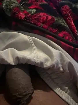 Slimlightrising online show from February 17, 2025, 6:17 pm