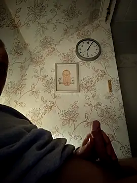 Teemu online show from November 21, 2025, 4:06 pm