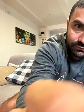 Snapshot of morfeoX chatting on November 24, 2025, 11:21 am morfeoX online show from November 24, 2025, 11:21 am