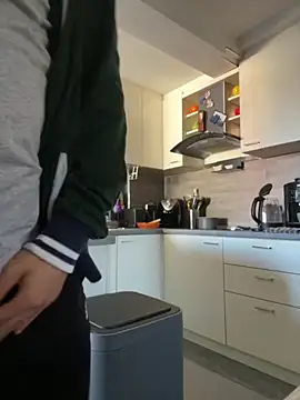 Snapshot of morfeoX chatting on November 12, 2025, 12:53 pm morfeoX online show from November 12, 2025, 12:53 pm