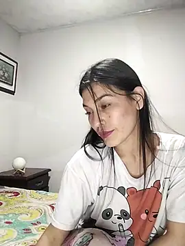 Emiily1 online show from February 26, 2025, 3:25 am