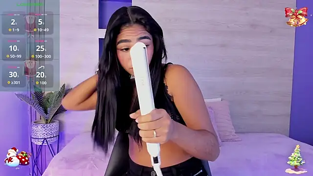 Snapshot of Lana_Starlett chatting on December 4, 2025, 3:27 am Lana Starlett online show from December 4, 2025, 3:27 am