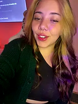 Snapshot of _ivyginger chatting on November 4, 2025, 9:18 pm ivyginger online show from November 4, 2025, 9:18 pm