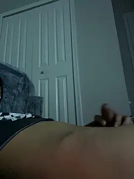 Snapshot of youngbusy chatting on February 28, 2025, 3:26 am youngbusy online show from February 28, 2025, 3:26 am