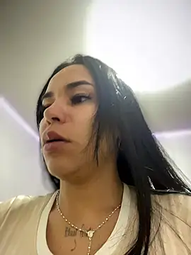 Snapshot of Naatalia chatting on February 1, 2026, 12:09 am Naatalia online show from February 1, 2026, 12:09 am