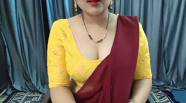 Snapshot of goldiwets chatting on March 15, 2025, 10:46 am goldiwets online show from March 15, 2025, 10:46 am