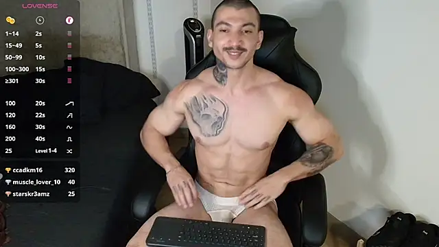 Snapshot of kevin_jef chatting on February 19, 2025, 4:34 am kevin jef online show from February 19, 2025, 4:34 am