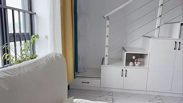 Snapshot of Cassie-20 chatting on November 13, 2025, 2:15 am Cassie-20 online show from November 13, 2025, 2:15 am