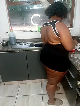 Snapshot of PinkMagic chatting on September 19, 2025, 1:48 pm PinkMagic online show from September 19, 2025, 1:48 pm