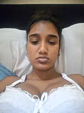 indianpink lips online show from November 6, 2025, 11:36 am