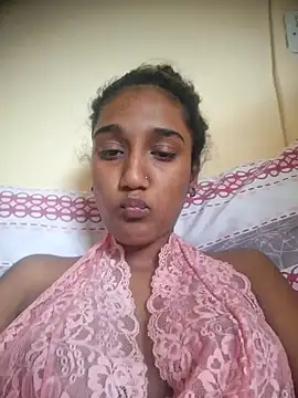 indianpink lips online show from November 9, 2025, 12:20 pm