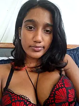 Snapshot of indianpink_lips chatting on March 3, 2025, 7:57 am indianpink lips online show from March 3, 2025, 7:57 am