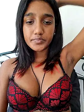 Snapshot of indianpink_lips chatting on March 13, 2025, 8:59 am indianpink lips online show from March 13, 2025, 8:59 am