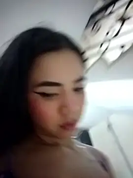 Snapshot of Natty_roberts_ chatting on March 3, 2026, 11:23 pm Natty roberts online show from March 3, 2026, 11:23 pm