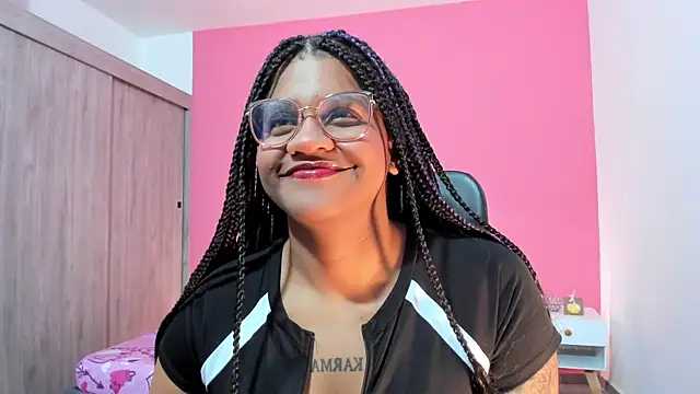 ZahraRose online show from November 27, 2025, 6:30 pm