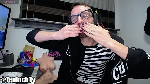 teninchty online show from February 4, 2026, 3:34 am