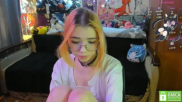 Snapshot of YumikoMori chatting on March 10, 2025, 10:07 am YumikoMori online show from March 10, 2025, 10:07 am